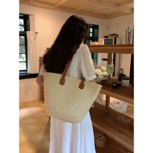 Large Straw shoulder bag: Leather Strap and Zippered Closure: Authentic, 6K+ Sold, 4.9⭐ Reviewed, Sale